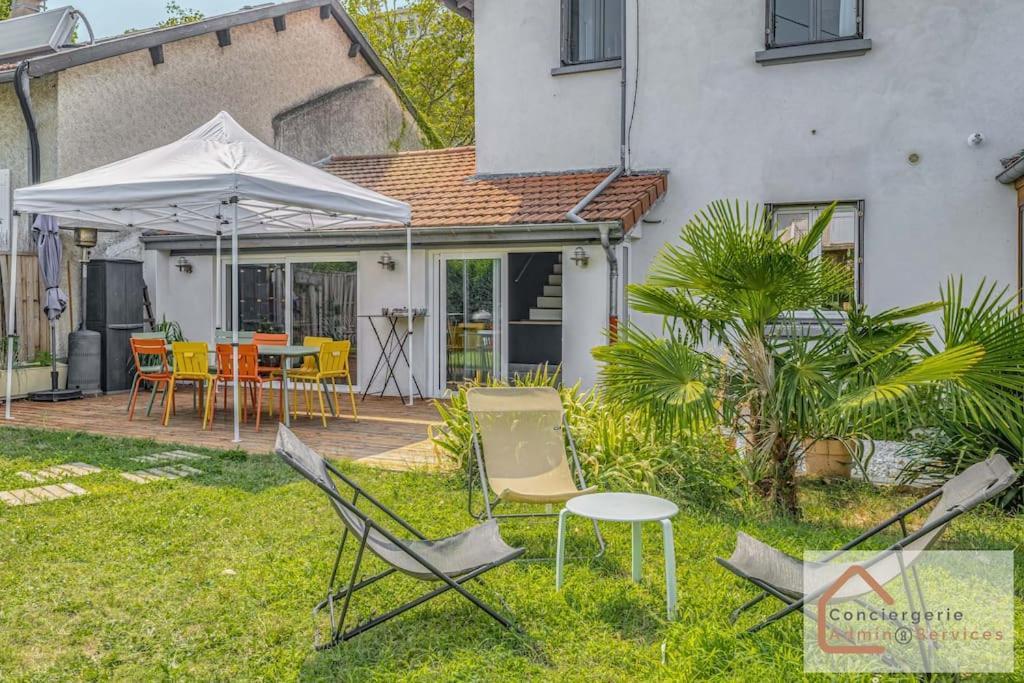 Maison A Lyon Parilly Avec Piscine, Jardin, Parking Prive & Proche Eurexpo Венисьё Экстерьер фото